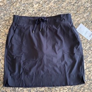 NWT Athleta Midtown Skort 6T